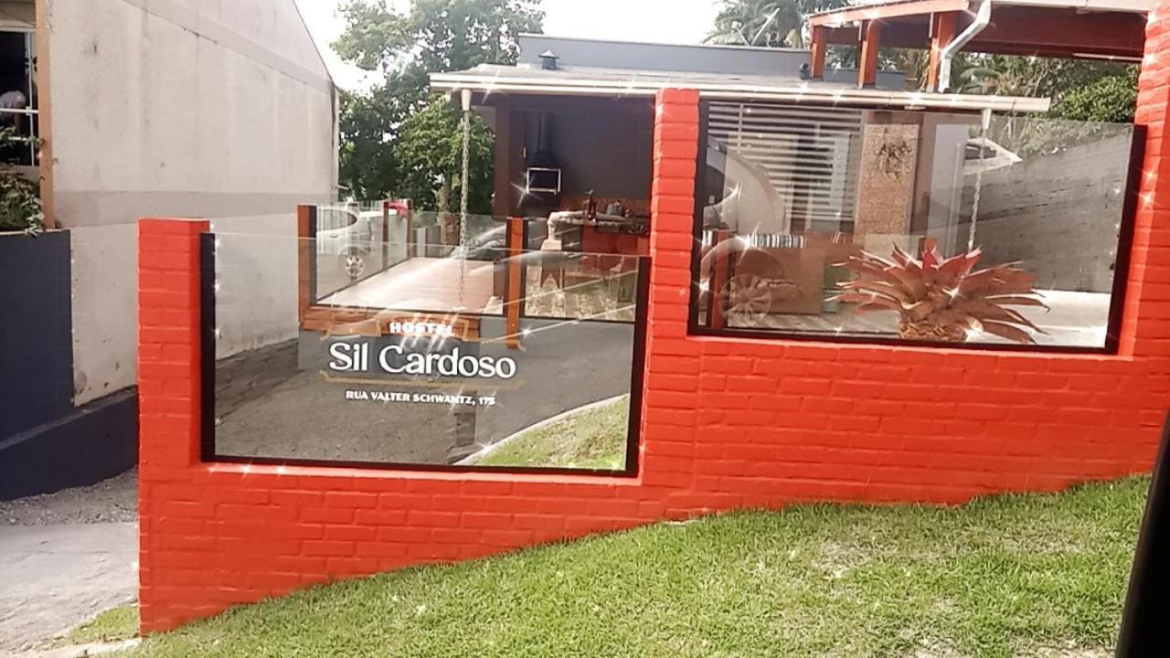 Hostel Sil Cardoso Blumenau Exterior photo
